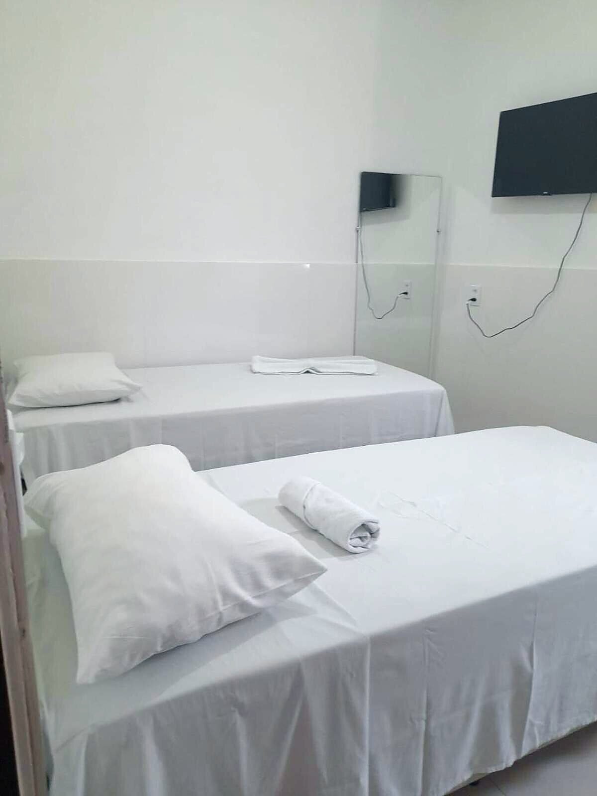 Quarto duplo da Pousada Oliveira.